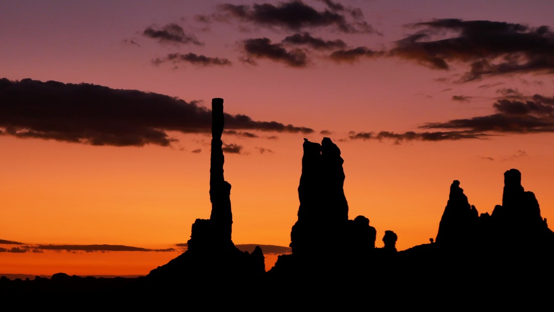 Долина монументов, резервация племени Навахо (США, Аризона)